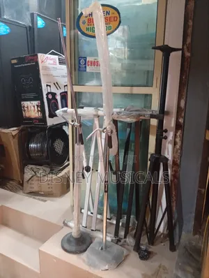 Atlantic Pro Round Base Mic Stand