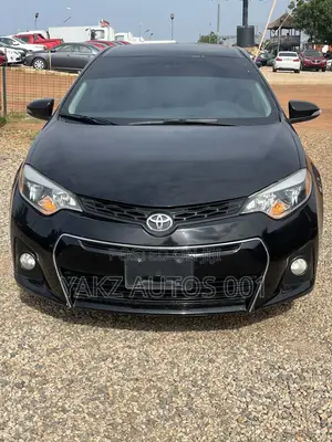 Toyota Corolla L 4dr Sedan (1.8L 4cyl 4A) 2014 Black