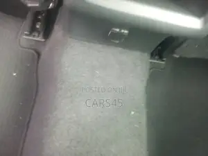 Toyota Camry 2018 Silver