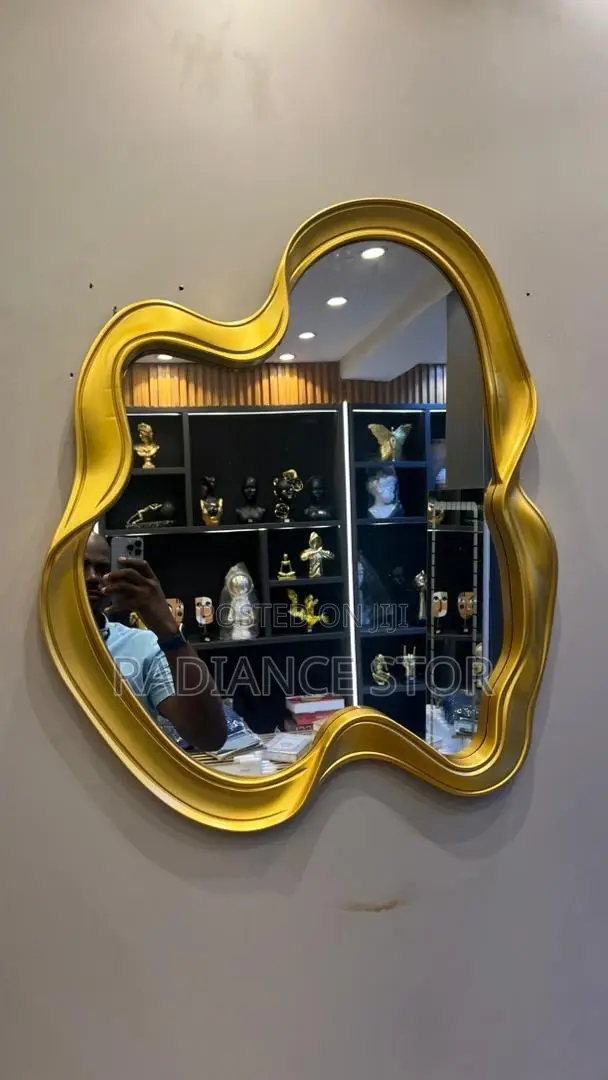 Wall Hanging Mirror