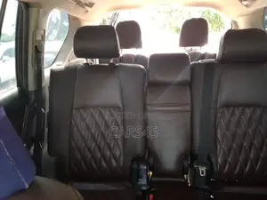 Toyota Land Cruiser 2010 Black