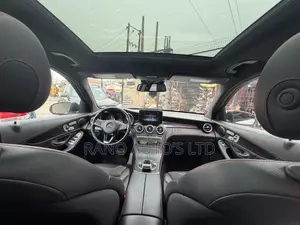 Mercedes-Benz GLC-Class 2017 White