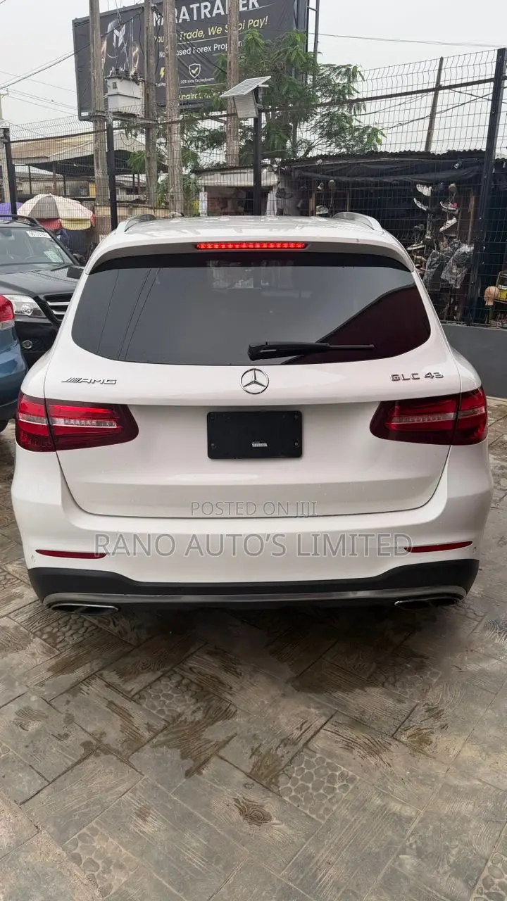 Mercedes-Benz GLC-Class 2017 White
