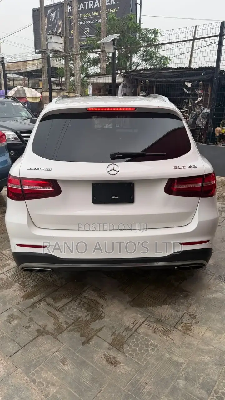 Mercedes-Benz GLC-Class 2017 White