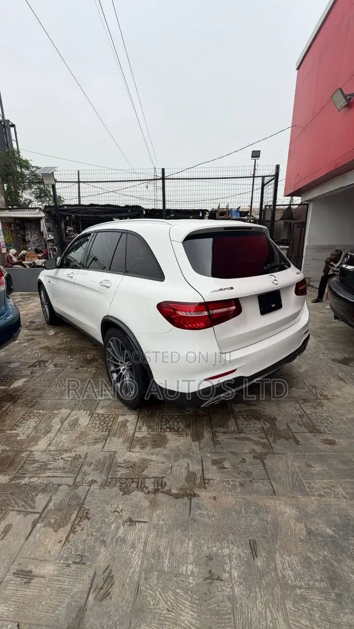 Mercedes-Benz GLC-Class 2017 White