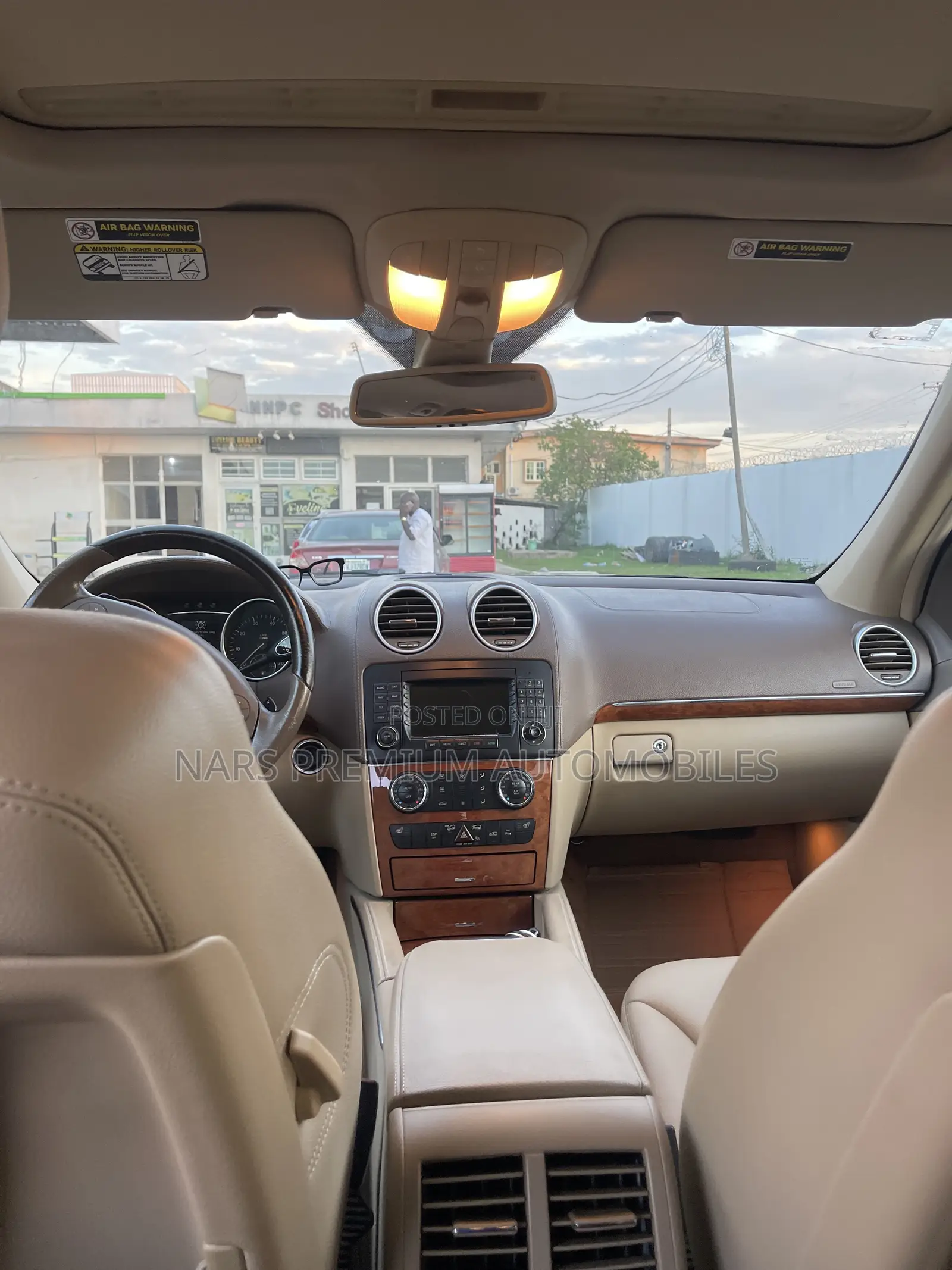 Mercedes-Benz GL-Class 2006 Gold