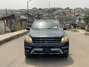 Mercedes-Benz M Class ML400 4MATIC 4dr SUV AWD (3.0L 6cyl Turbo 7A)