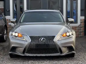 Lexus IS 300 AWD 2016 Beige