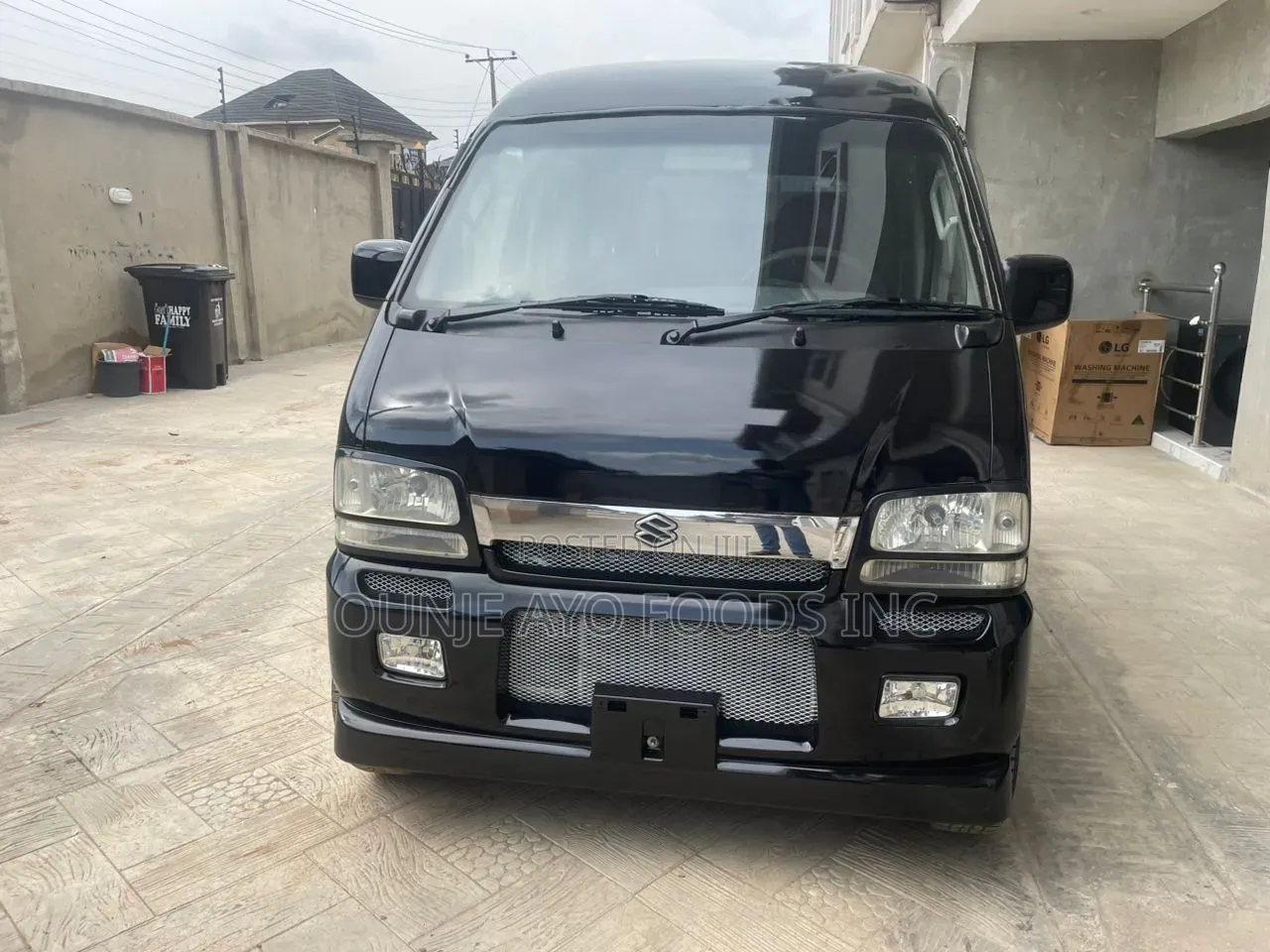 New Bus 2012 Black