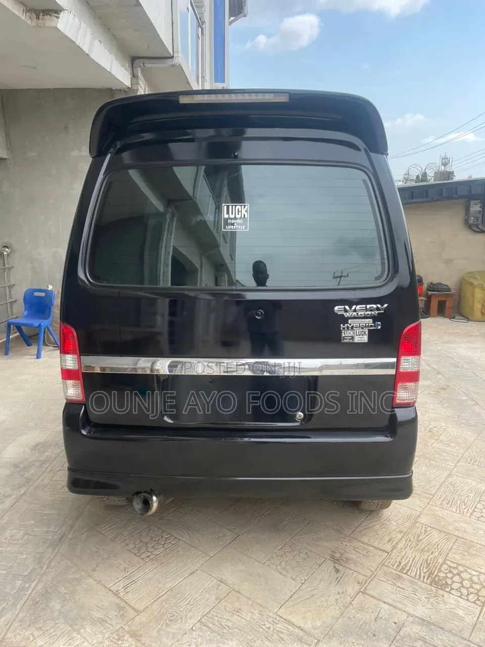 New Bus 2012 Black