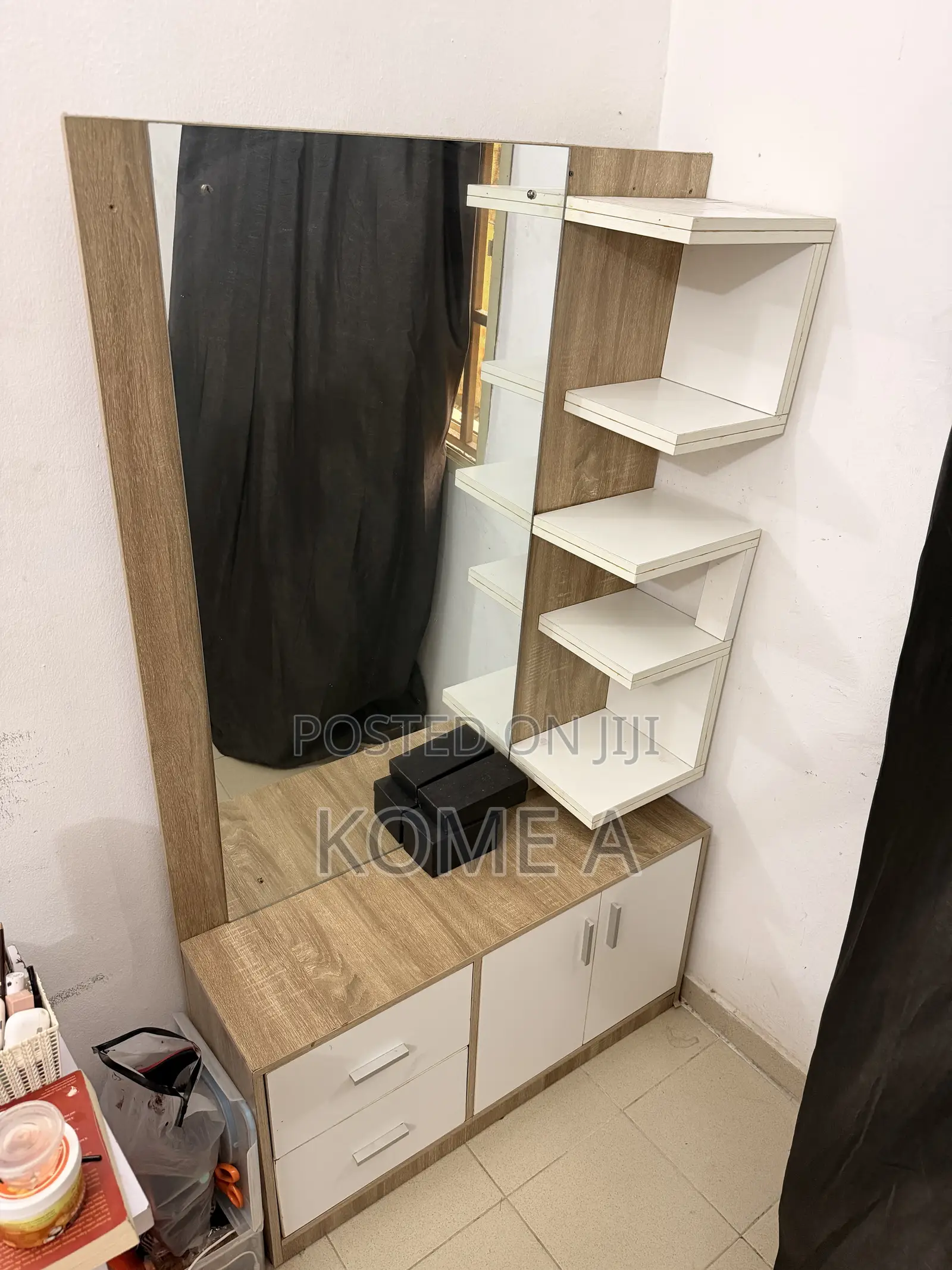 Bedroom Dressing Mirror