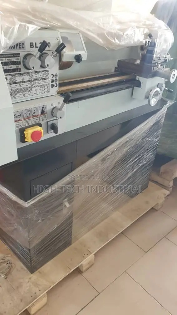 1 Meter Lathe Machine