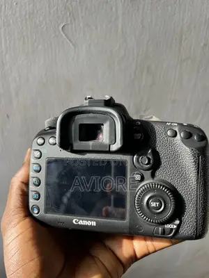Clean Canon 7d Mark Ii DSLR Camera Body – Pro Condition