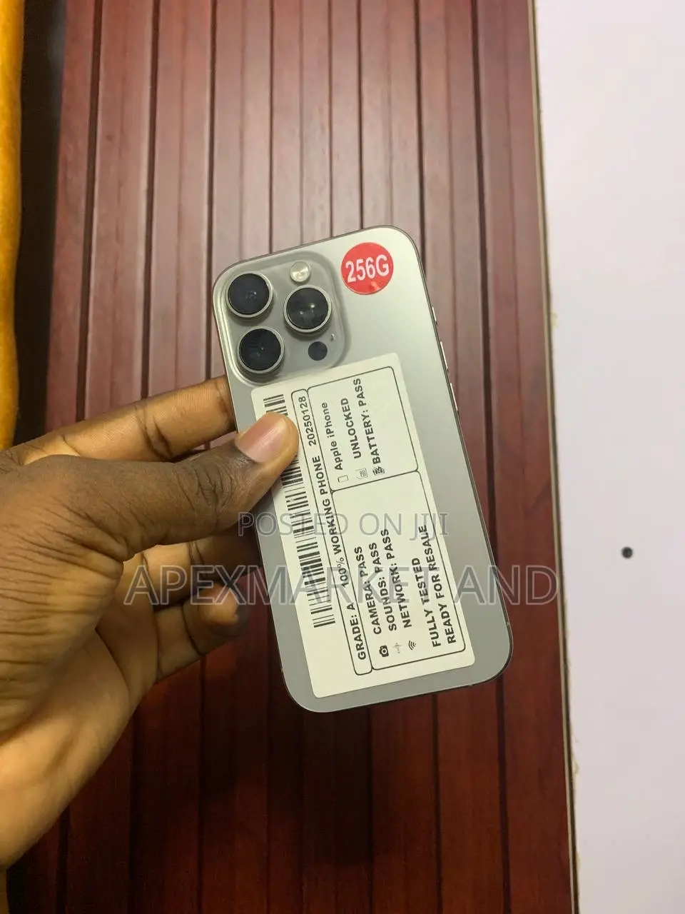 Apple iPhone 16 Pro 256 GB Silver