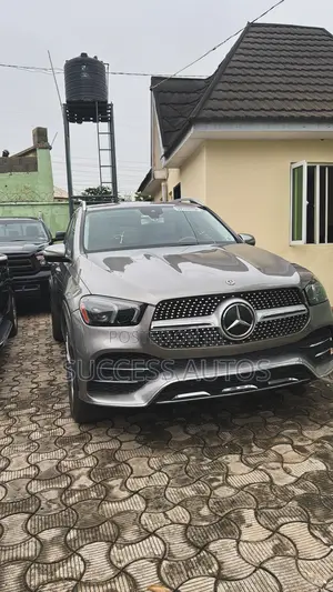 Mercedes-Benz GLE-Class GLE 350 4MATIC 2020 Gold