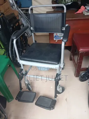 Commode Wheelchair