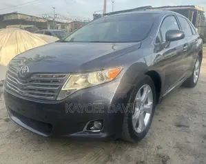 Toyota Venza V6 AWD 2011 Gray