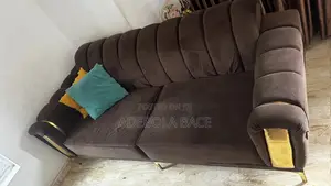 4 Seater Chair/Sofa for Sale