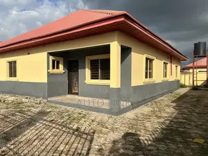 3bdrm Bungalow in Enugu State for rent