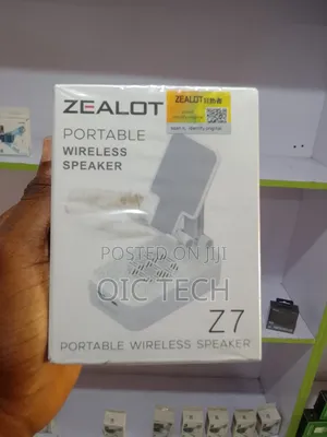 Zealot Z7 Portable Wireless Speaker Adjustable Phone Stand