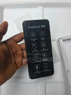 New FreeYond M5 128 GB Blue