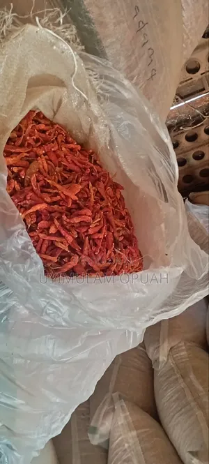 Dried Cayenne Chilli Peppers