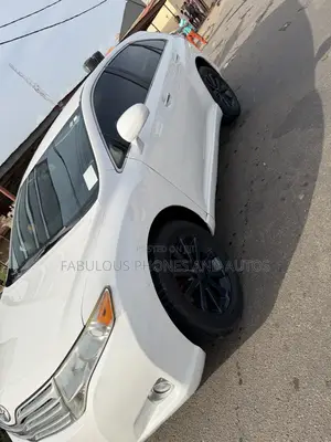 Toyota Venza AWD 2010 White