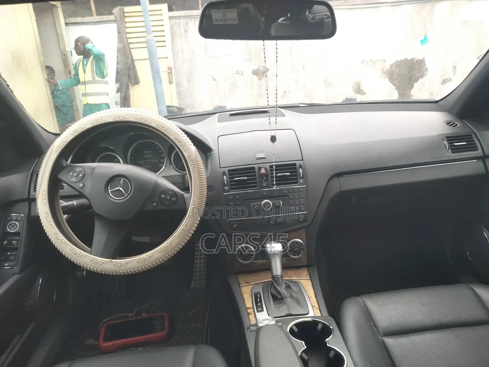 Mercedes-Benz C300 2009 White