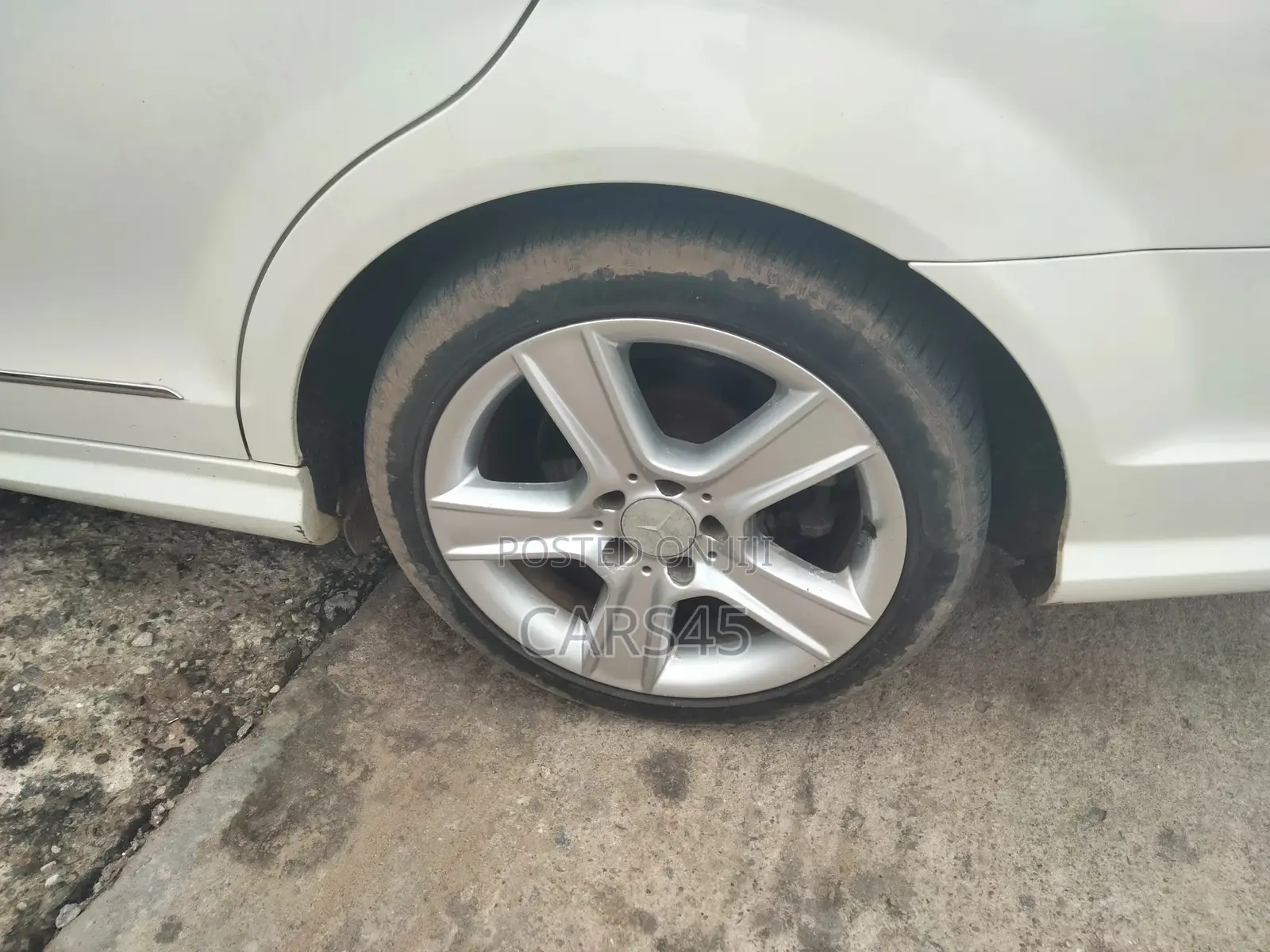 Mercedes-Benz C300 2009 White