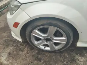 Mercedes-Benz C300 2009 White