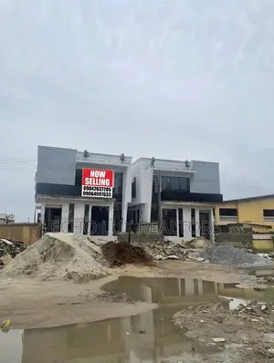 Furnished 5bdrm Duplex in Festac for sale