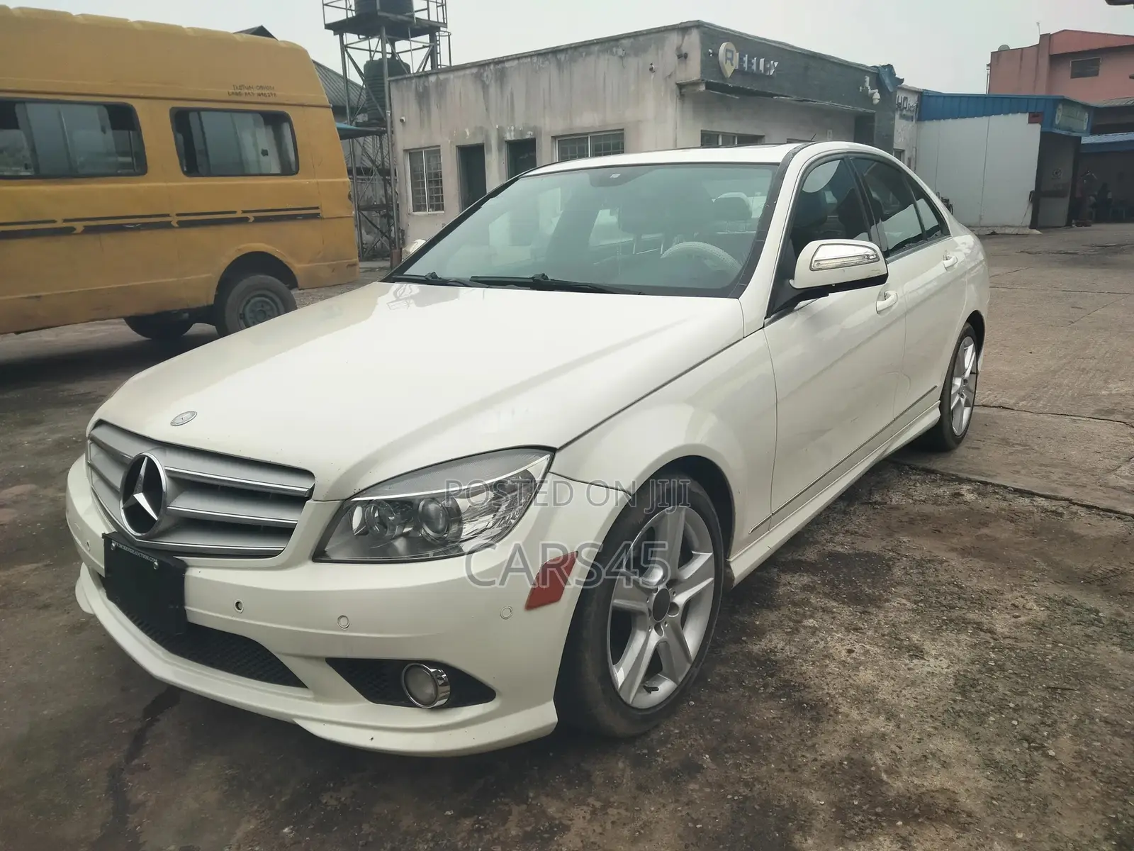 Mercedes-Benz C300 2009 White