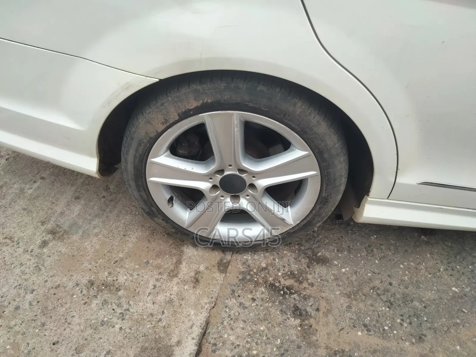 Mercedes-Benz C300 2009 White