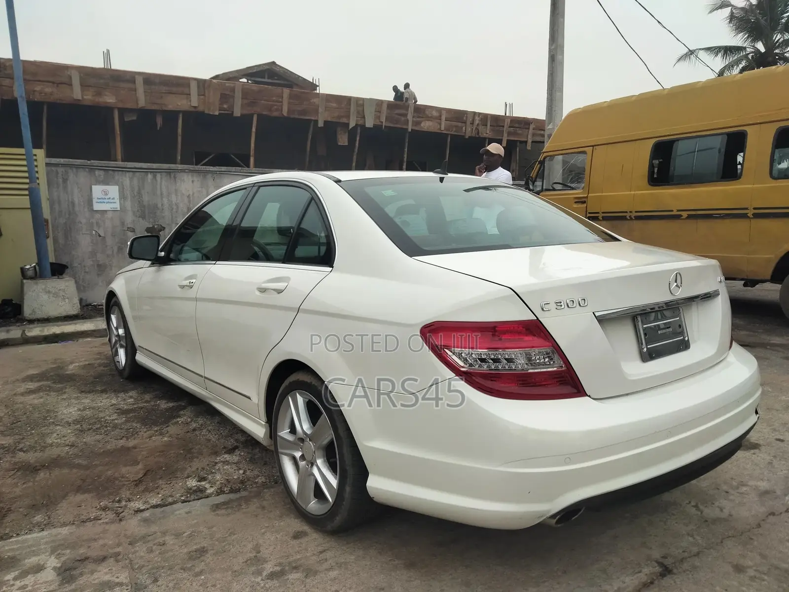 Mercedes-Benz C300 2009 White