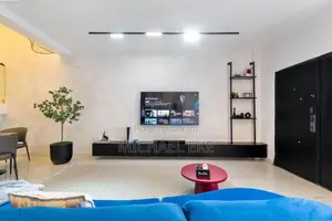 Smart Luxury 2 Bedroom Apartment