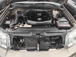 Toyota 4-Runner Limited 2008 Gold