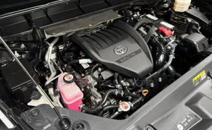 Toyota Highlander XLE AWD 2024 Black