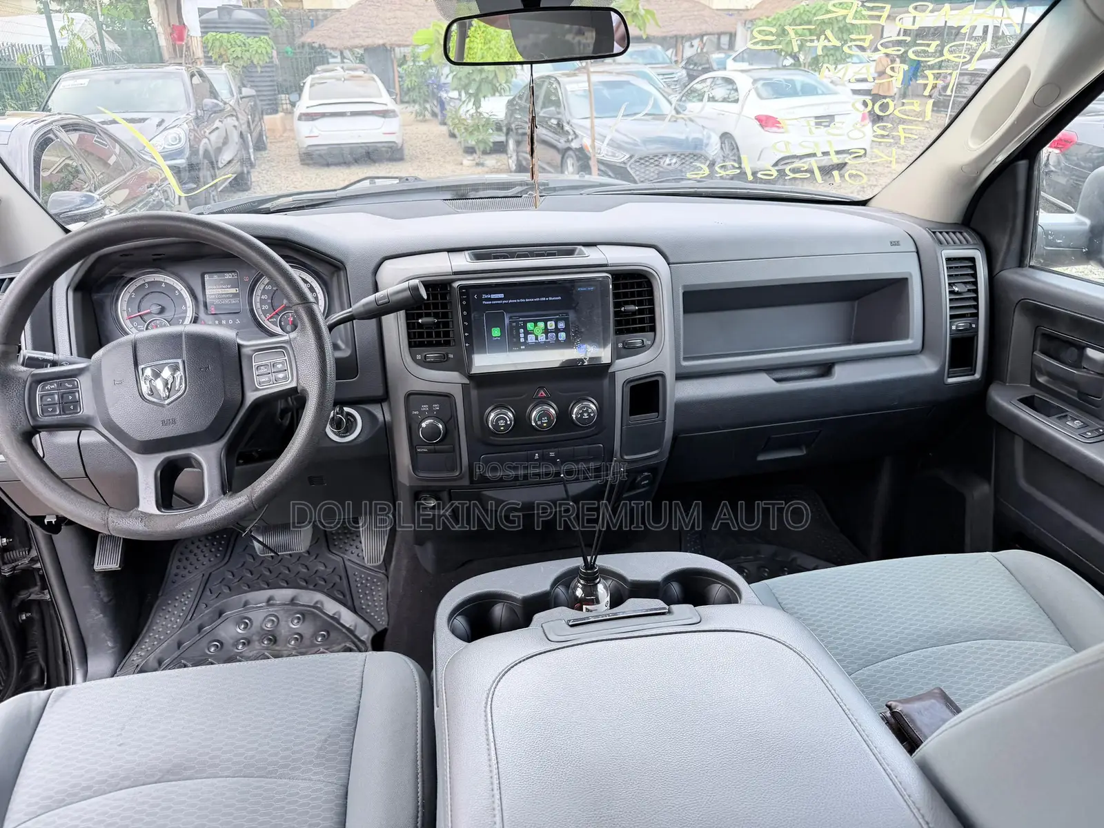 RAM 1500 2018 Black