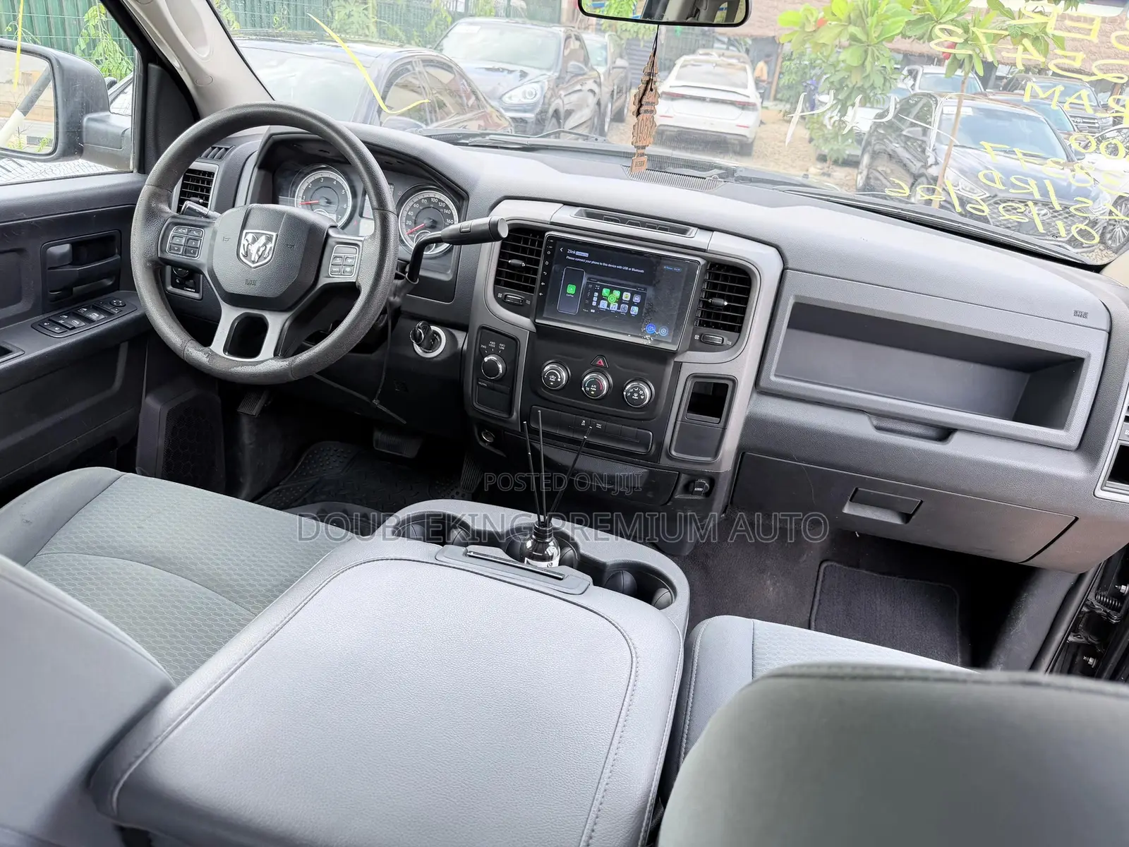 RAM 1500 2018 Black