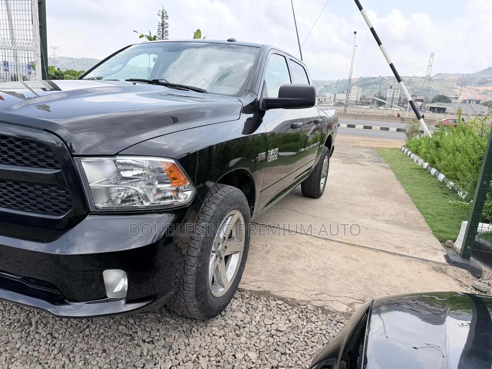 RAM 1500 2018 Black