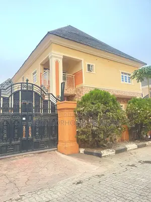 6bdrm Duplex in 69 Road, Life Camp for sale