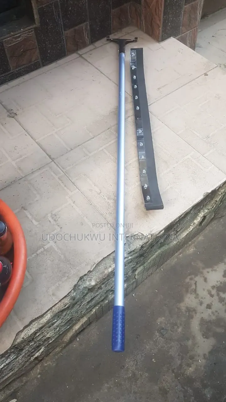 Steel Straight Squeegee