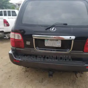 Lexus LX 470 AWD 2001 Black