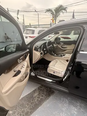 Mercedes-Benz GLC-Class 2016 Black