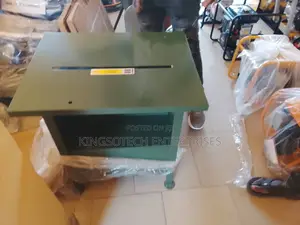 Industrial Table Saw Machine