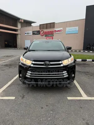 Toyota Highlander XLE 4x2 V6 (3.5L 6cyl 8A) 2017 Black