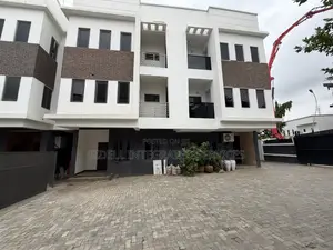 4bdrm Duplex in Wuse 2 for sale