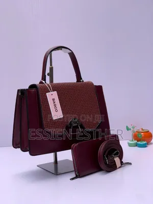 Luxury Female Handbags Available