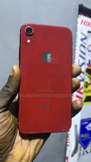 Apple iPhone XR 64 GB Red