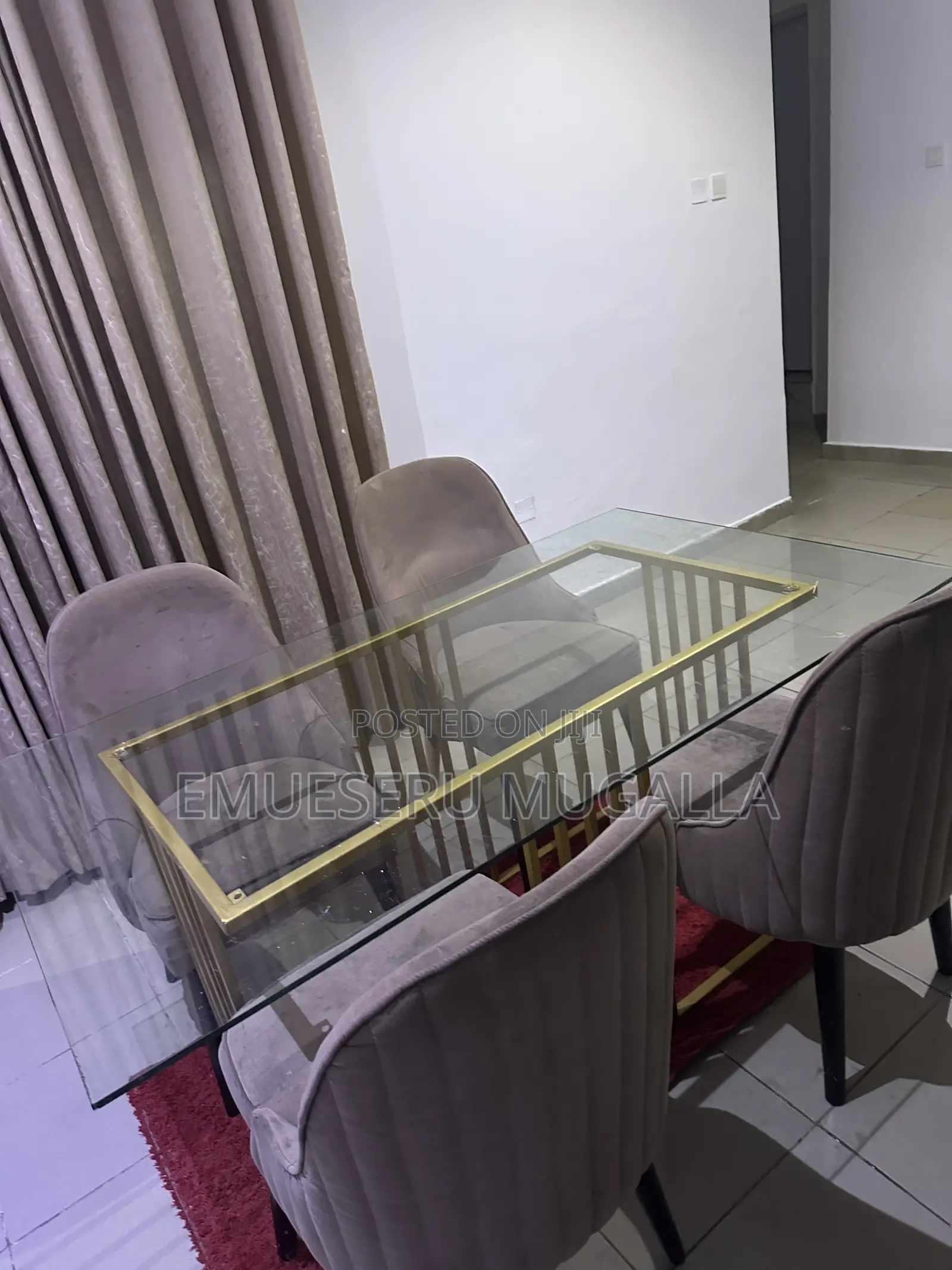 Dinning Table